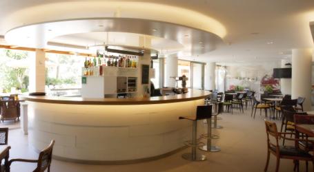 Hotel Apartamentos Cala Santanyí | Cala Santanyí-Mallorca | Bistro-Bar Nausica